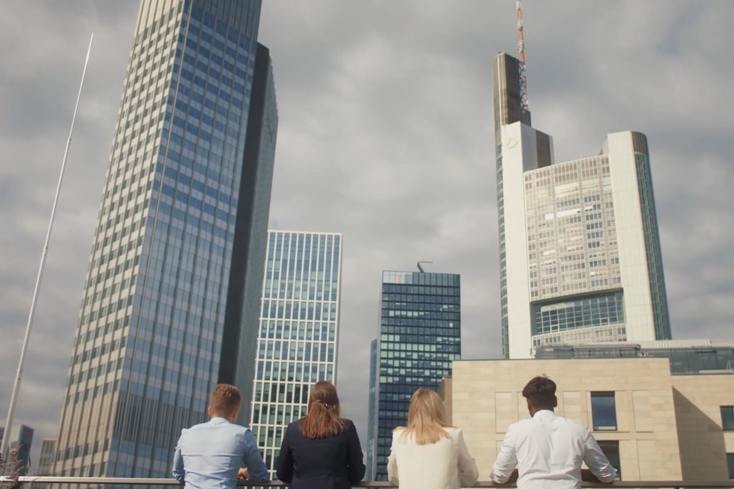Beispielvideo aus der Finanzbranche von der Imagefilm Produktion muthmedia aus Frankfurt.