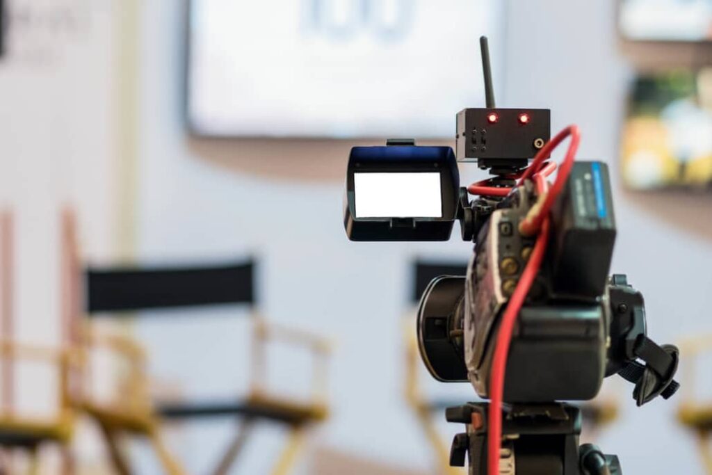 Livestream Kamera am Aufnahmeort eines Livestreams im Lexikoneintrag "Livestream - wie geht das?".
