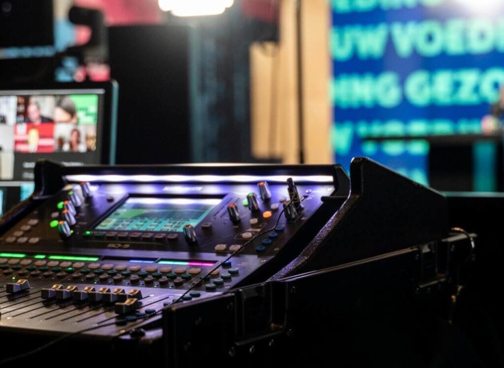 Hardware, die für die Produktion einer Livestream Messe benutzt wird